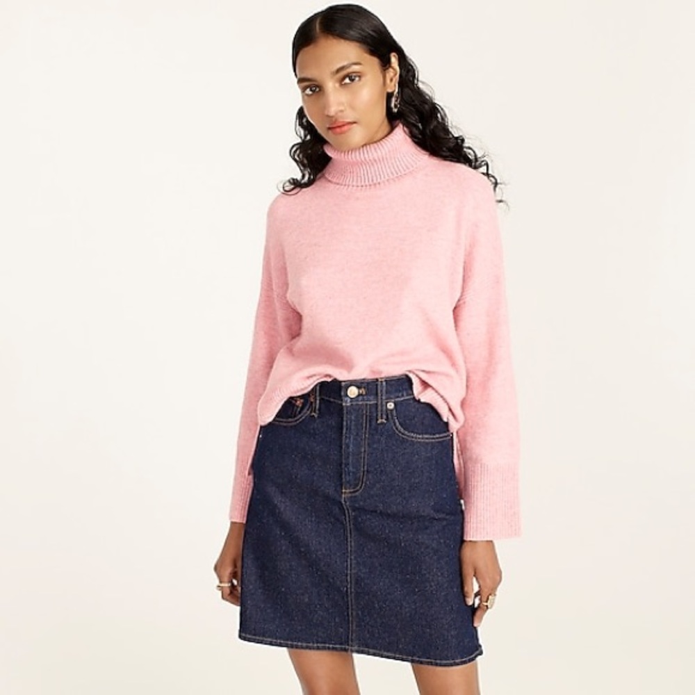 J.Crew | Women’s Turtleneck sweater in Supersoft yarn | Size M | Light Purple